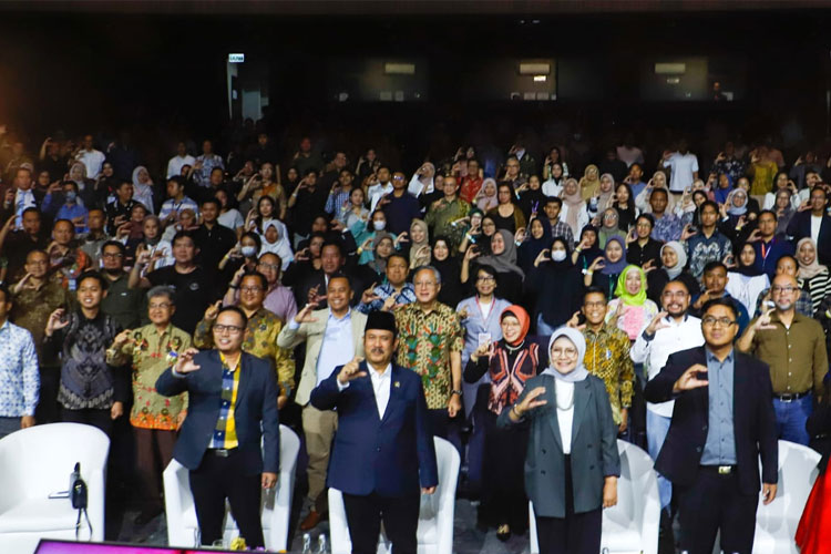 Youth Economic Summit 2024: Suara Generasi Muda untuk Masa Depan Indonesia