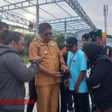 Sidak Pembangunan Kantor di Hop I Badak, Wali Kota Bontang Pastikan Bangun Mini Soccer Dan Fasilitas Olahraga Tahun Depan