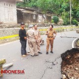 Pemkab Pacitan Gercep Perbaiki Akses Jalan Punung-Pantai Klayar