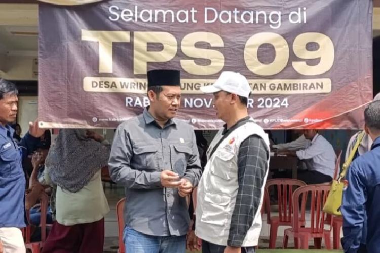 KPU Banyuwangi Pastikan Pilkada 2024 Berjalan Lancar melalui Monitoring di TPS