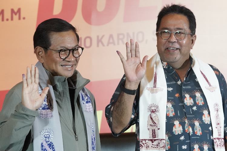 Pramono-Rano Unggul Sementara dalam Penghitungan Suara KPU