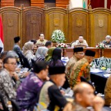 Rapat Bersama Banggar DPR RI, Pj Gubernur Jatim Sebut Momen Strategis Salurkan Aspirasi Peningkatan Pembangunan Daerah 