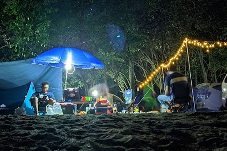 Aktivitas-Seru-di-Tepi-Pantai.jpg