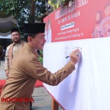 Momentum Hari Guru Nasional, Gresik Deklarasikan Komitmen Lindungi Guru