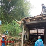 Gotong Royong Warga, Rumah di Bandar Pacitan yang Tertimpa Bambu Kini Bisa Ditempati