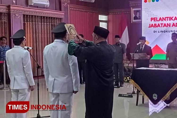 Pj Bupati Majalengka Lantik 28 Pejabat untuk Isi Kekosongan Jabatan