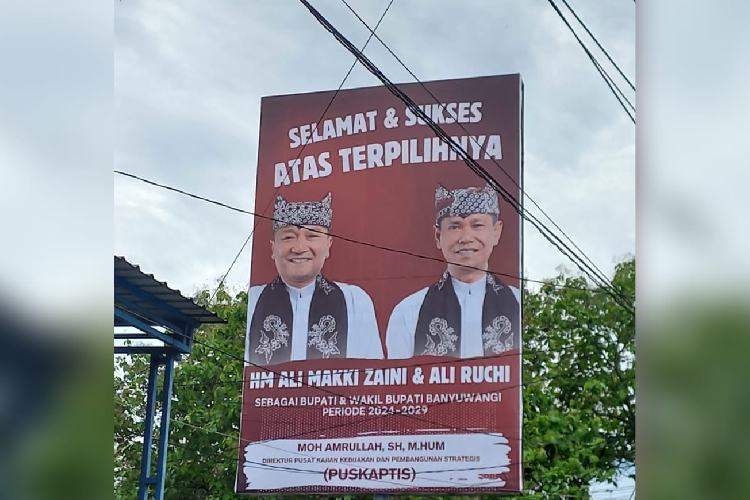 Baliho ucapan selamat terpilih kepada Cabup Cawabup Banyuwangi, nomor urut 2, Ali Makki Zaini-Ali Ruchi (Ali-Ali). (Foto : Dokumentasi TIMES Indonesia)