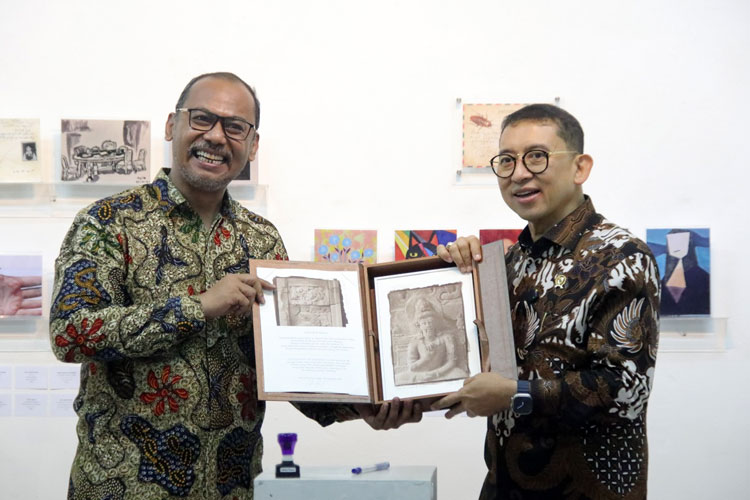 Menteri-Kebudayaan-Fadli-Zon-a.jpg