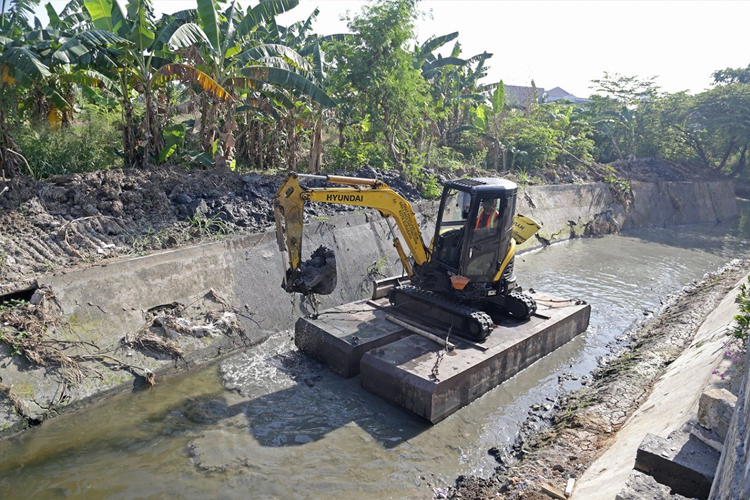 Ini Beberapa Penyebab Genangan Hujan di Kawasan Kota Surabaya Menurut DSDABM