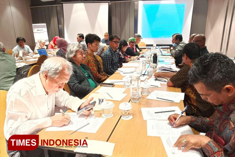 diskusi-kelompok.jpg