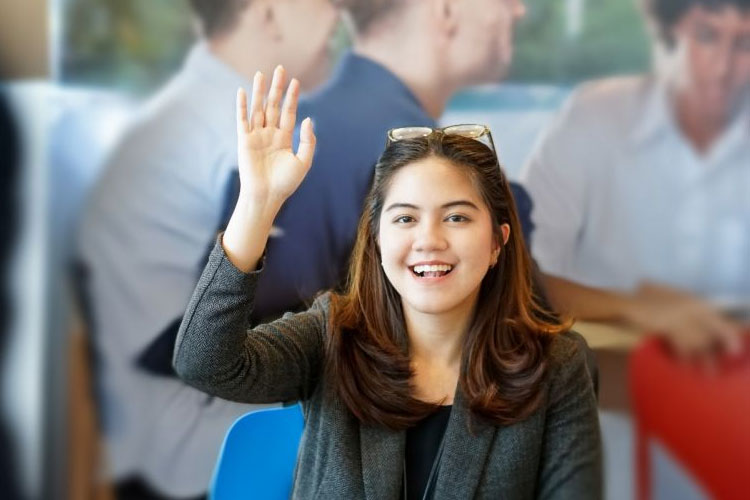 EF Education First, perusahaan pendidikan global asal Swedia menawarkan program EF EFEKTA English for Adults yang menyediakan fleksibilitas belajar secara online dan offline. (Foto: Istimewa)