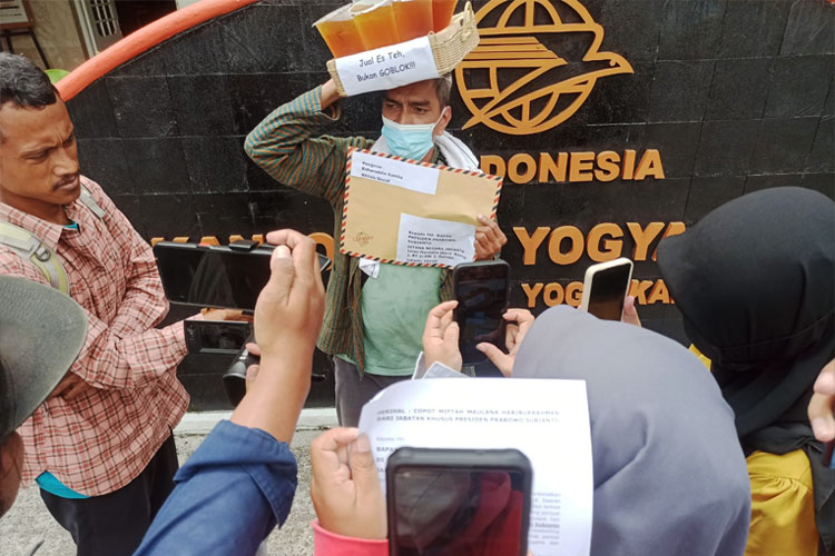Aktivis Sosial Desak Presiden Prabowo Copot Miftah Maulana Habiburrahman dari Jabatan Utusan Khusus