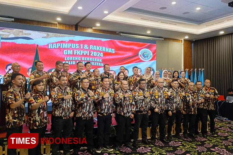 Foto-Bersama-Pengurus-GM-FKPPI.jpg