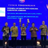 Berkat Pemanfaatan Teknologi AI, Perumdam Tirta Kencana Jombang Raih Penghargaan Top Digital Awards 2024