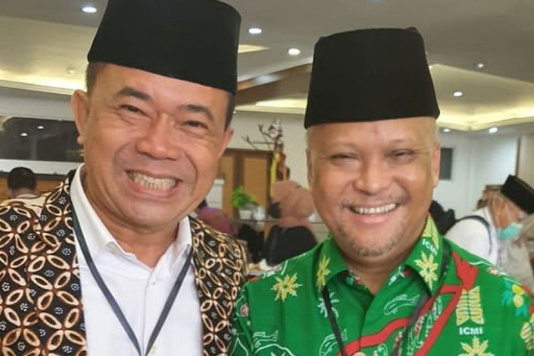 Dr-Fahmi-b.jpg