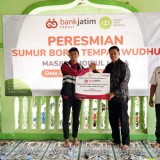 Penuhi Kebutuhan Air Bersih, Bank Jatim Sinergi dengan IZI Inisiasi Program Peduli Kekeringan