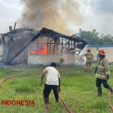 Bekas Kantor di Gudang Bulog Probolinggo Ludes Dilalap Api