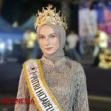 RU 1 Putri Hijabfluencer Indonesia 2024, Faradila Hesty Tampil Cantik di Acara Grand Final Alnay of The Years 2024