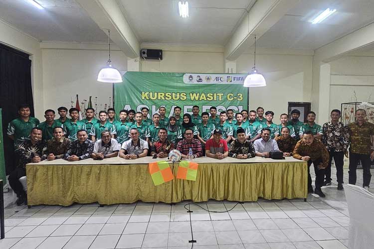 Askab PSSI Sleman Gembleng Anak-anak Muda Jadi Calon Wasit Berintegritas