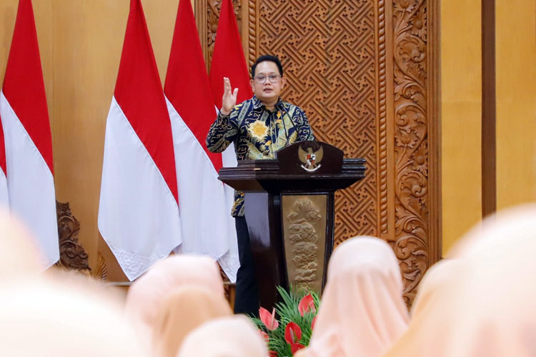 Peringati HUT ke-25, Pj Gubernur Adhy Apresiasi Kontribusi DWP Sukseskan Pembangunan di Jatim