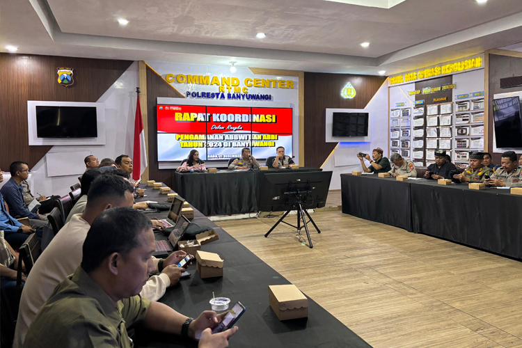 Suasana rakor pengamanan ABBWI dan BBWI di Command Center Polresta Banyuwangi. (Foto : Humas Polresta Banyuwangi For TIMES Indonesia)