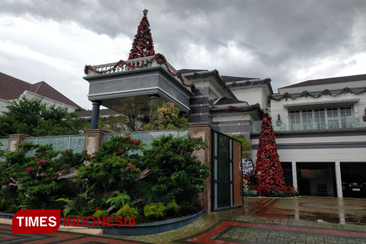 Natal-Maylanie-Lokadjaja-b.jpg