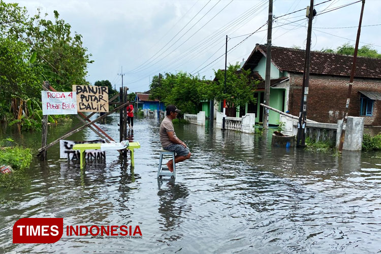 Sudah Sepekan, Banjir di Jombang Belum Surut, Ratusan Warga Masih Mengungsi