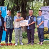 Tabung Air, Perum Bulog Tanam 413 Pohon di Sumber Brantas Kota Batu