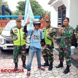 Simpatisan Warsubi Tunaikan Nazar Jalan Kaki Mojokerto-Surabaya Usai Menang di Pilkada Jombang