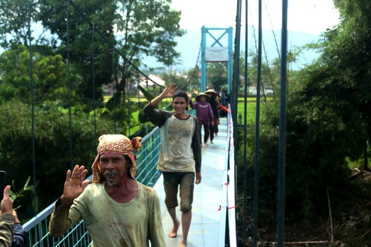 Jembatan-Karsa-Mekar-a.jpg