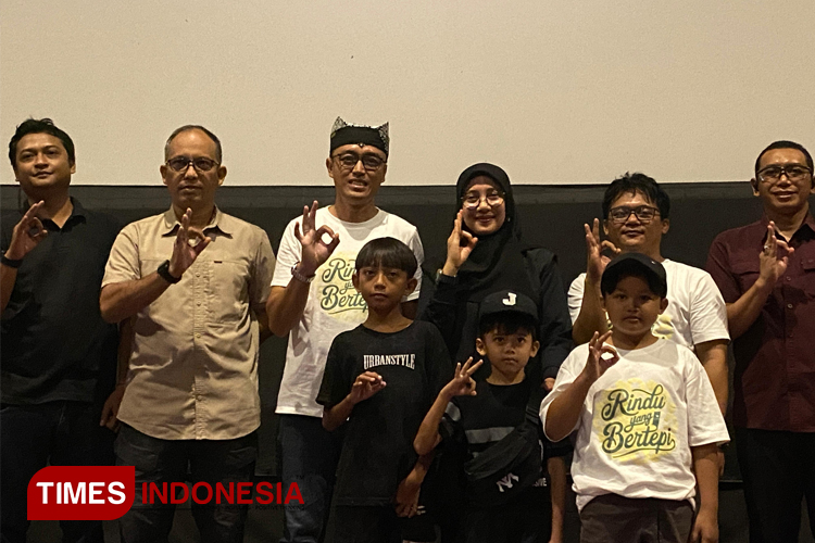 Sineas Asli Banyuwangi Sukses Luncurkan Film ‘Rindu yang Bertepi’