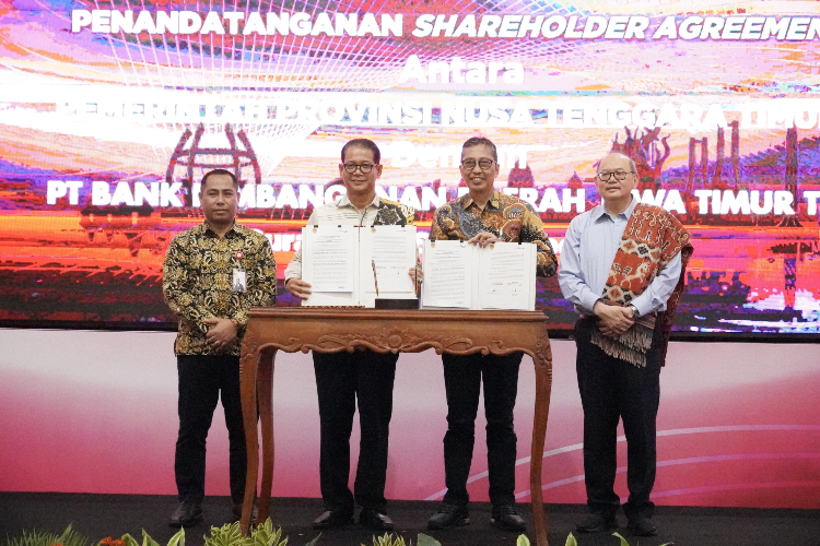 Resmi Ber-KUB, Bank Jatim dan Bank NTT Teken SHA