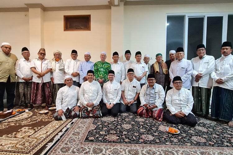 Emil-Elestianto-Dardak-1.jpg