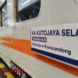 KAI Daop 2 Bandung Sediakan 54.792 Tiket Tambahan untuk Periode Nataru 2024/2025