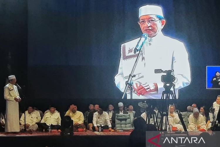 Kisah Menteri Agama Kenang Perjalanan Spiritualitas Bersama Gus Dur ke Makam Guru Wali Songo