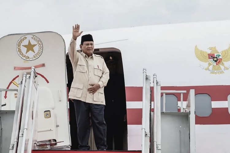 Usai Lawatan ke Mesir, Presiden Prabowo Gelar Ratas Bahas Persiapan Nataru