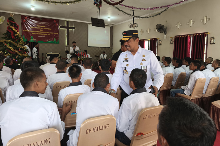 Puluhan Napi di Lapas Malang Dapat Kado Hari Natal Pengurangan Masa Tahanan