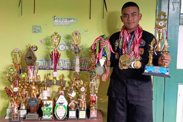 Putra Kebanggaan Magelang, Akbar Ridho Kembali Juara di Ajang Kungfu Internasional