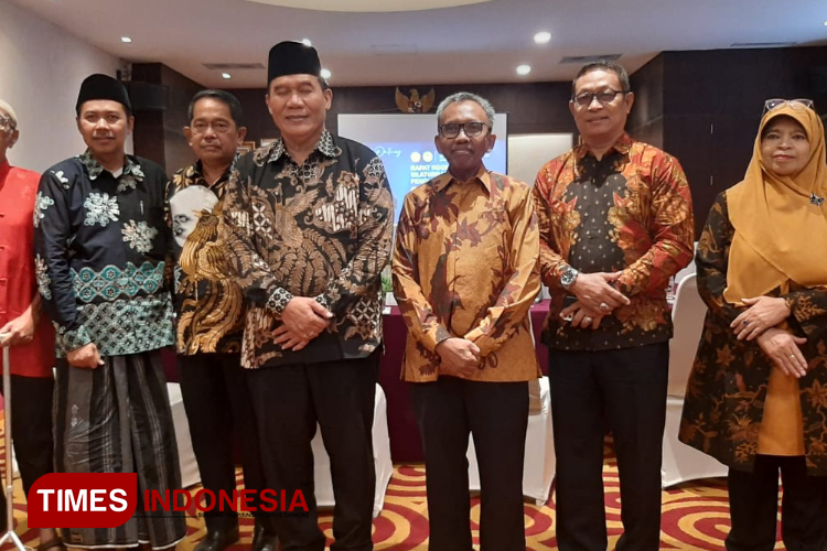 Invitasi-Kejuaraan-Pencak-Silat-Piala-Hasyim-di-Sekolah-Wachid-Hasyim-b.jpg