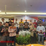 Catatkan Legacy, Bawaslu Gresik Luncurkan Buku Menjaga Demokrasi di Bumi Giri