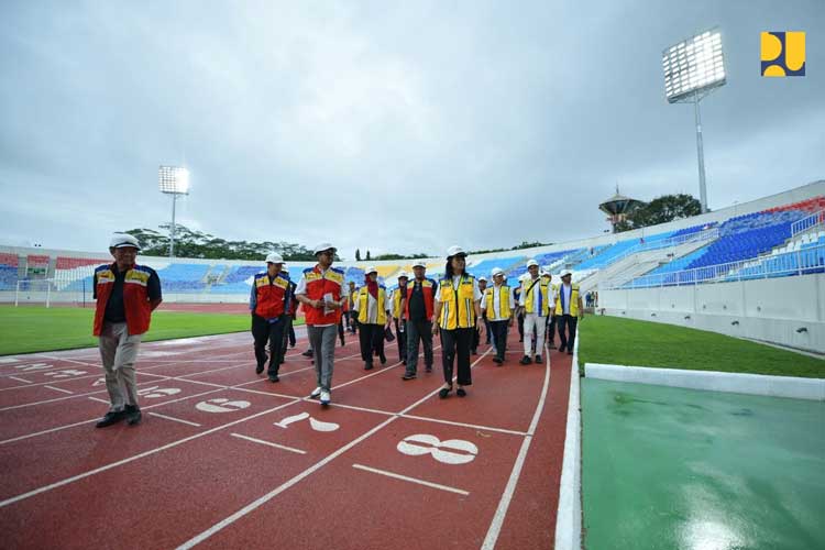 Renovasi Stadion Kanjuruhan Segera Rampung, Wamen PU Diana: Utamakan Keamanan dan Kenyamanan Penonton