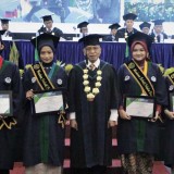 Gelar Wisuda Ketujuh,  UM Bandung Konsisten Cetak Lulusan Berkarakter Unggul