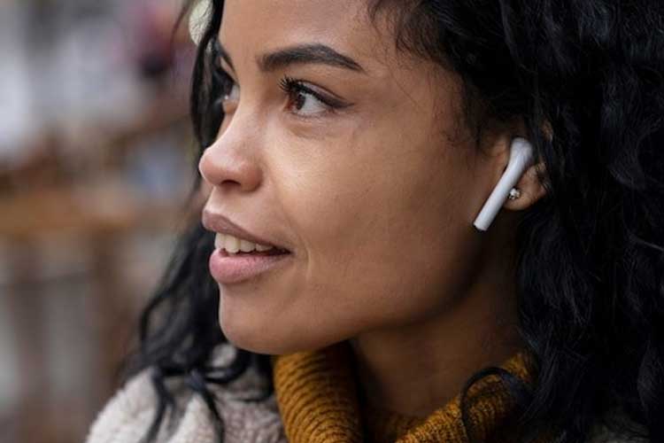 Earbuds Penerjemah Real-time: Solusi Modern untuk Komunikasi Global