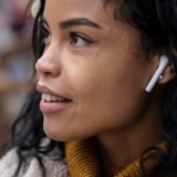 Earbuds Penerjemah Real-time: Solusi Modern untuk Komunikasi Global