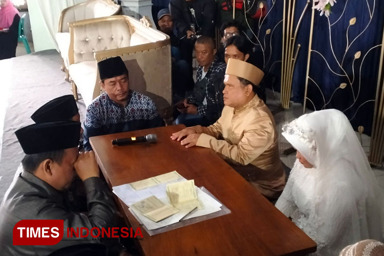 'Bahagia Tanpa Menatap', 5 Pasangan Pengantin Tuna Netra Nikah Massal di Kota Tasikmalaya