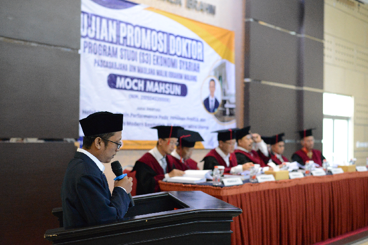 Angkat Rantai Pasokan Halal Toko Basmalah, Pengurus NU Probolinggo Raih Doktor Cumlaude