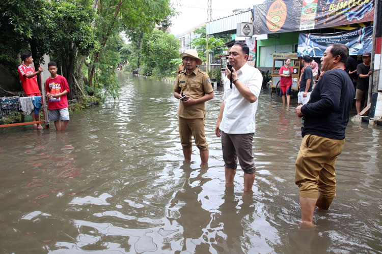 Pembangunan Infrastruktur hingga Banjir Masih Jadi PR Besar Pemkot Surabaya Tahun 2025