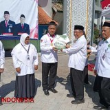 Kemenag Magelang Berikan Support Guru MI Al Islam Balesari