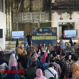 Menkomdigi RI Meutya Sambangi Kampung Keramik, Sebut Kota Malang Alami Kemajuan Digitalisasi