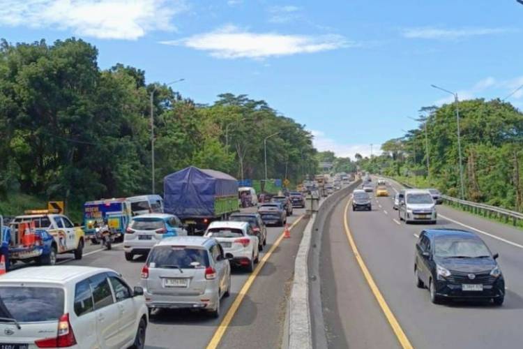 Kecelakaan Beruntun di Tol Cipularang, Tidak Ada Korban Jiwa